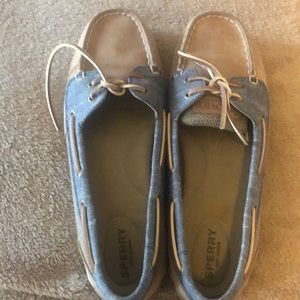 Sperry Top Siders- great condition!